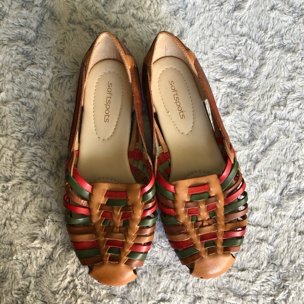 Softspots Leather Multicolor Boho Casual Flat Sandals 9W NWOB